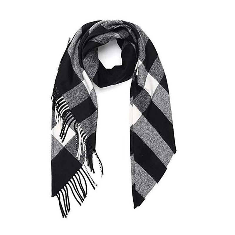 BURBERRY 中性款黑色经典格纹羊绒围巾4065350